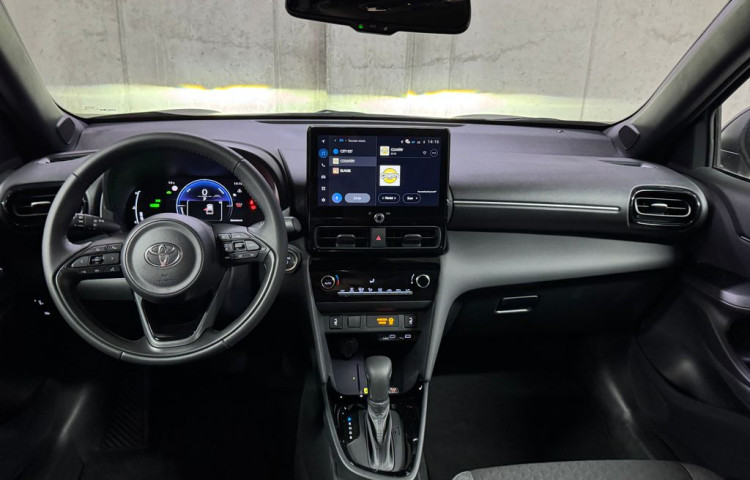 Toyota Yaris Cross STYLE 1.5 Hybrid FWD 116k