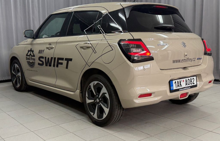 Suzuki Swift 1,2 Elegance AT -k odběru 5/26
