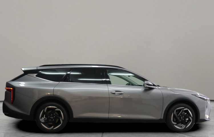 KIA K4 SW TOP - K odběru IHNED