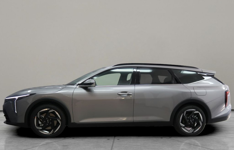 KIA K4 SW TOP - K odběru IHNED