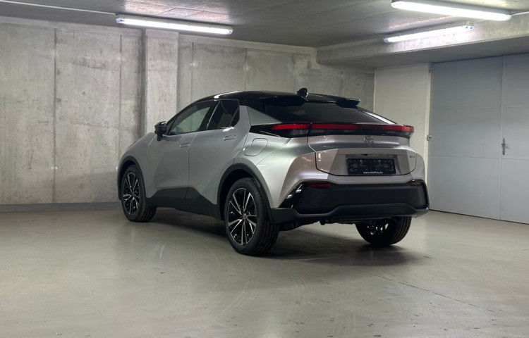 Toyota C-HR Executive 1.8 Hybrid 90kW E-CV