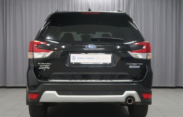 Subaru Forester 2.0Hybrid,CZ,1Maj,Comfort,4x4