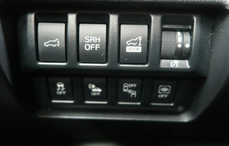 Subaru Forester 2.0Hybrid,CZ,1Maj,Comfort,4x4