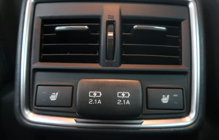 Subaru Forester 2.0Hybrid,CZ,1Maj,Comfort,4x4