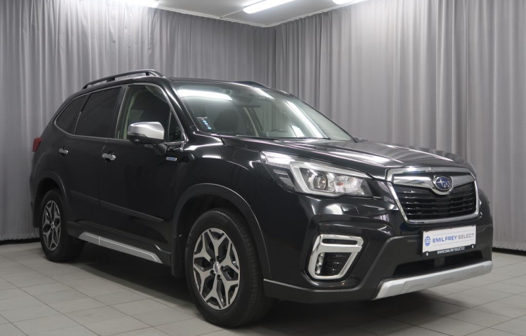Subaru Forester 2.0Hybrid,CZ,1Maj,Comfort,4x4