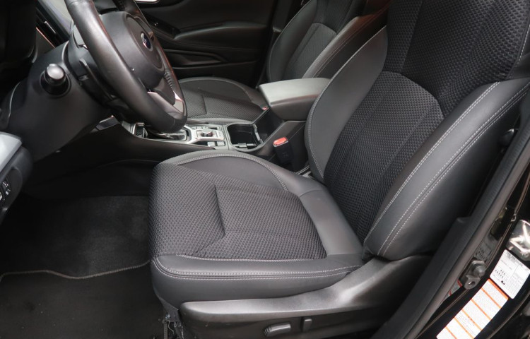 Subaru Forester 2.0Hybrid,CZ,1Maj,Comfort,4x4