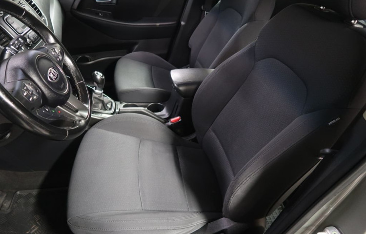Kia Carens 1,6GDi,CZ,manuál