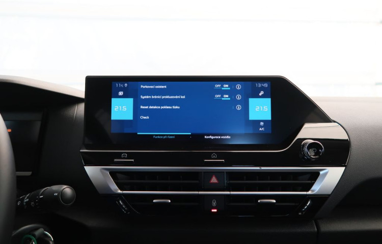 Citroën ë-C4 ELECTRO,CZ,1Maj,FEEL,AT,50kWh