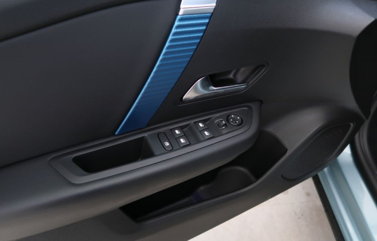 Citroën ë-C4 ELECTRO,CZ,1Maj,FEEL,AT,50kWh