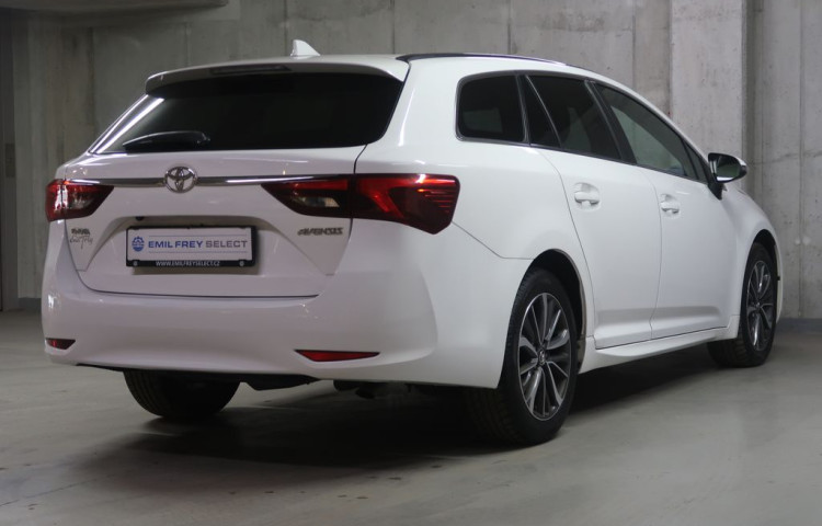 Toyota Avensis 2.0D4D,CZ,Manuál