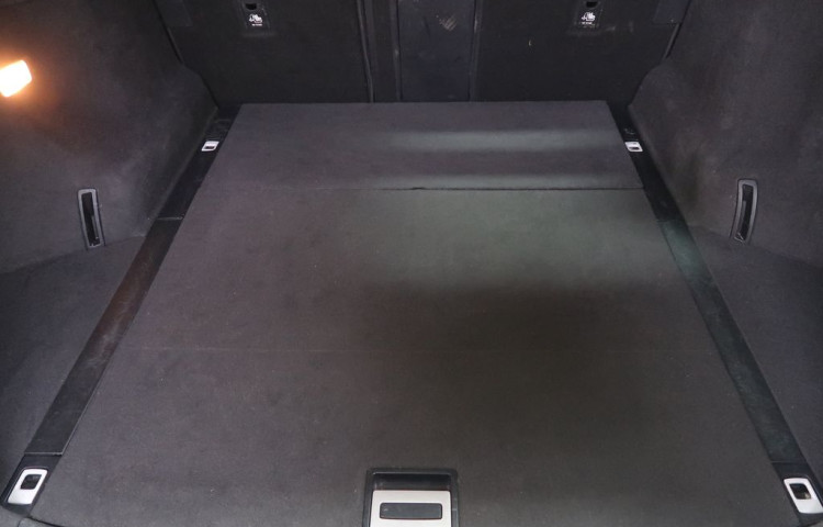 Toyota Avensis 2.0D4D,CZ,Manuál