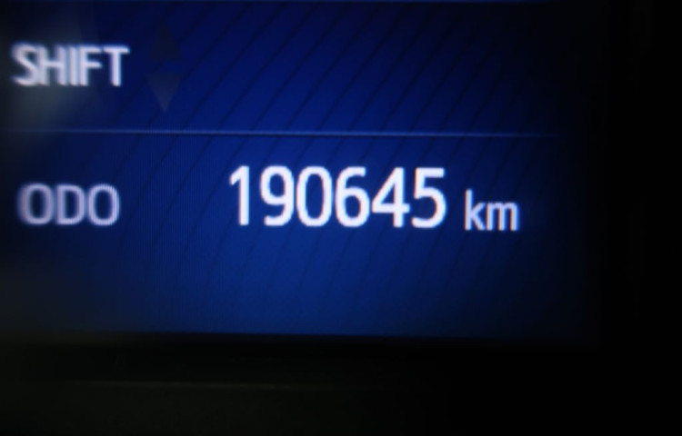 Toyota Avensis 2.0D4D,CZ,Manuál
