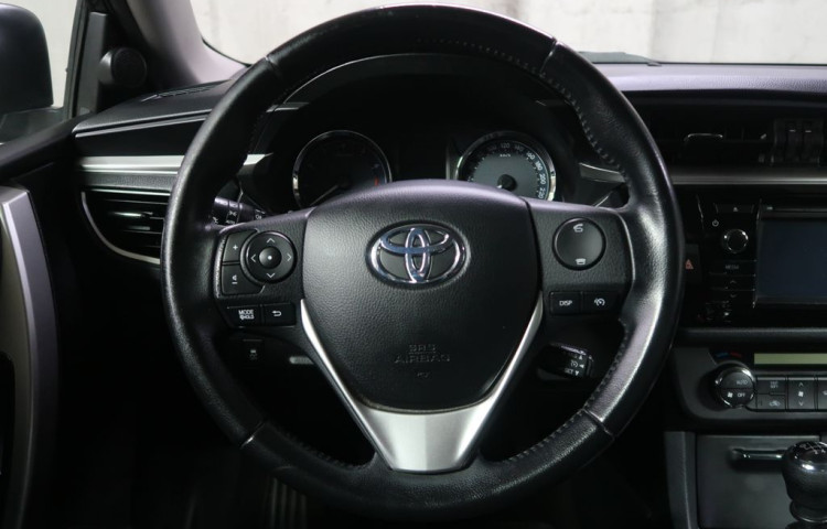 Toyota Corolla 1.6VVT-i,CZ,1Maj,Manuál