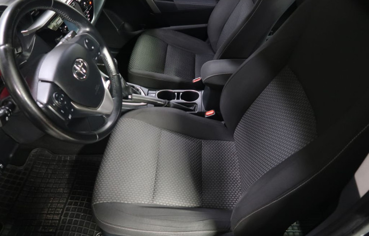 Toyota Corolla 1.6VVT-i,CZ,1Maj,Manuál