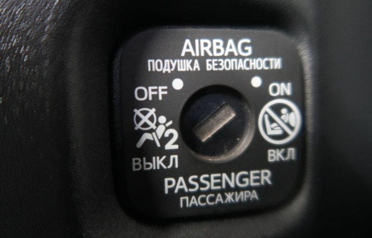 Toyota Yaris 1.4VVT-i,CZ,Automat