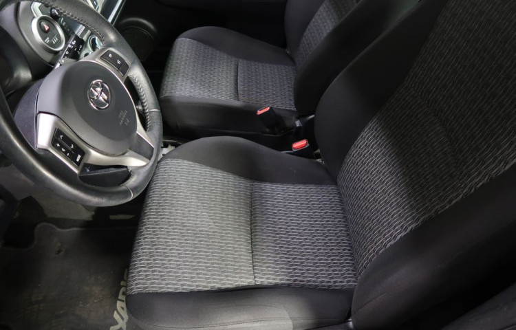 Toyota Yaris 1.4VVT-i,CZ,Automat