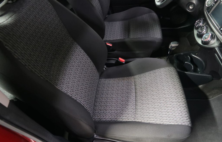 Toyota Yaris 1.4VVT-i,CZ,Automat