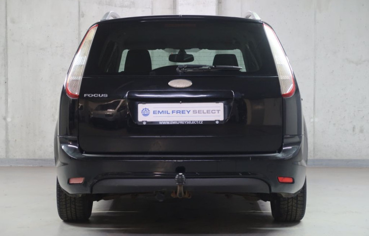Ford Focus 1.6i,CZ,manuál