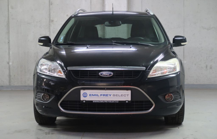 Ford Focus 1.6i,CZ,manuál