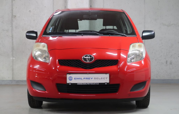 Toyota Yaris 1.0VVT-i,CZ,manuál