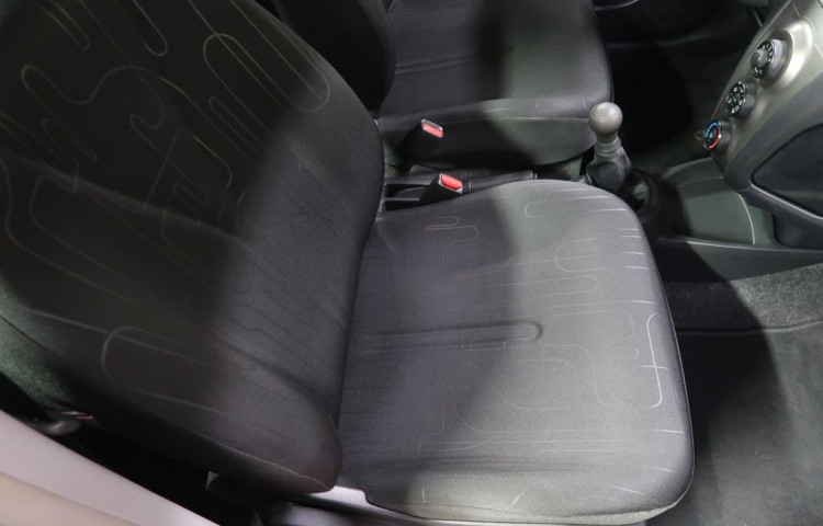 Toyota Yaris 1.0VVT-i,CZ,manuál