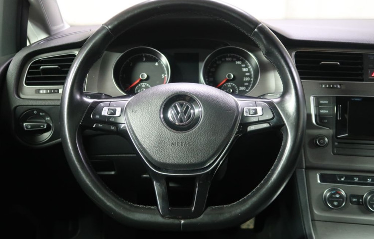 Volkswagen Golf 2.0TDi,110kW,manuál