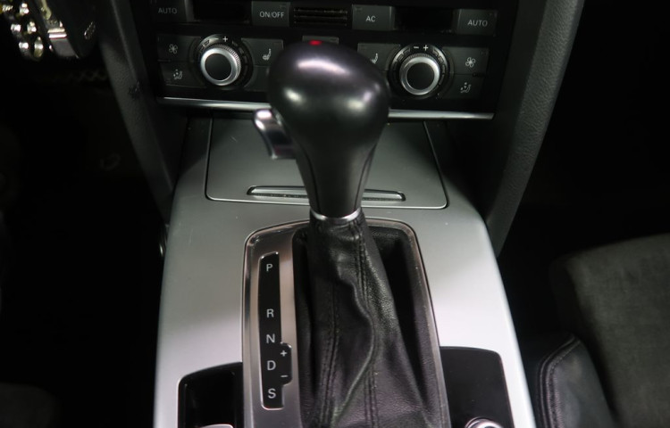 Audi A6 Allroad 3.0TDi,CZ,4x4,AT