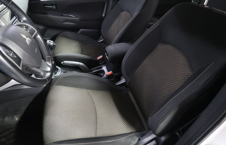 Mitsubishi ASX 1.6MIVEC,CZ,manuál
