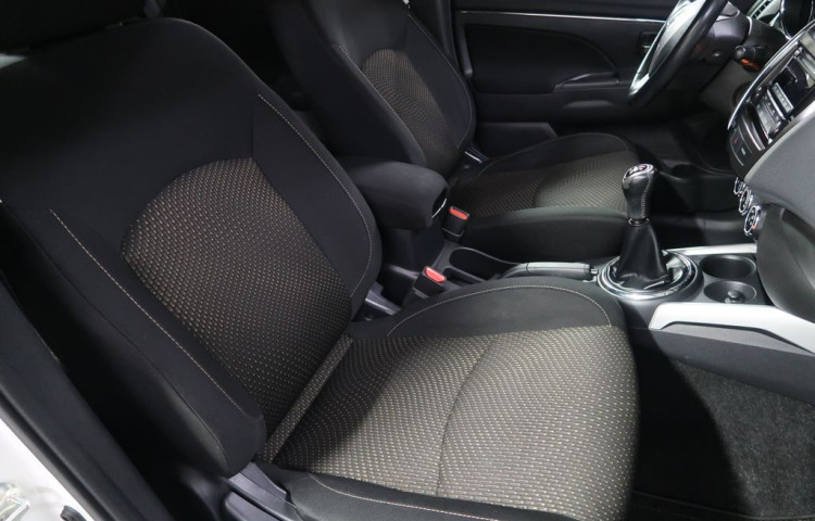 Mitsubishi ASX 1.6MIVEC,CZ,manuál