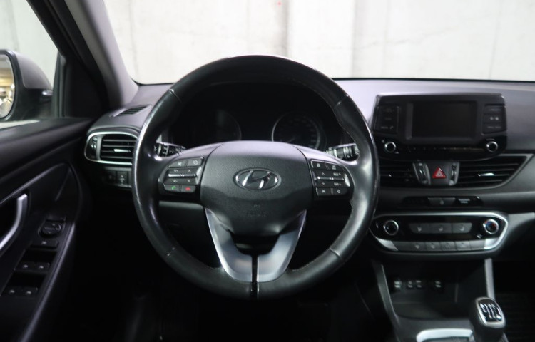 Hyundai i30 1.6CRDi,CZ,1Maj,Manuál