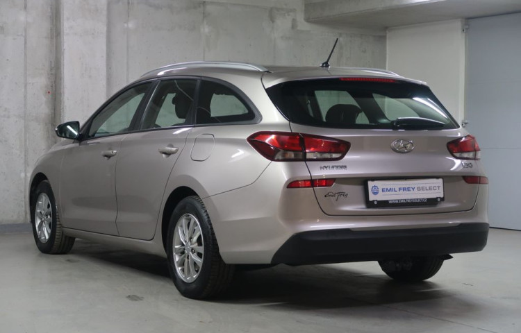 Hyundai i30 1.6CRDi,CZ,1Maj,Manuál