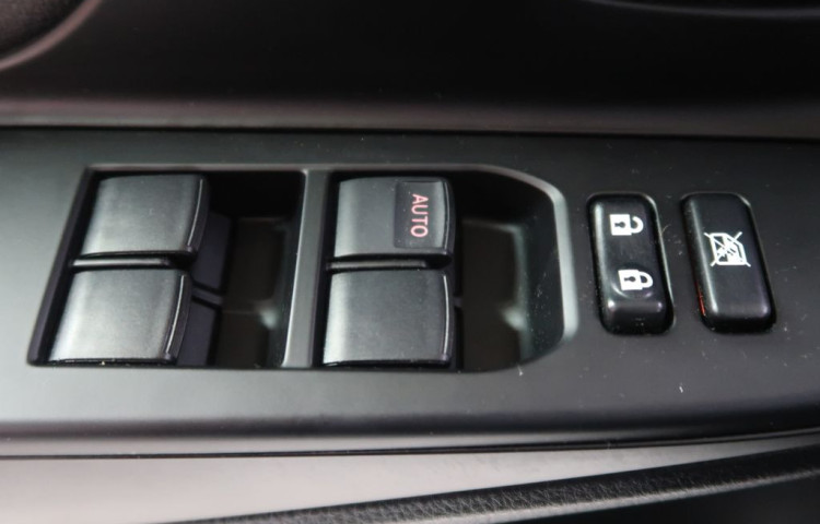 Toyota Yaris 1.3VVT-i,CZ,1Maj,Style