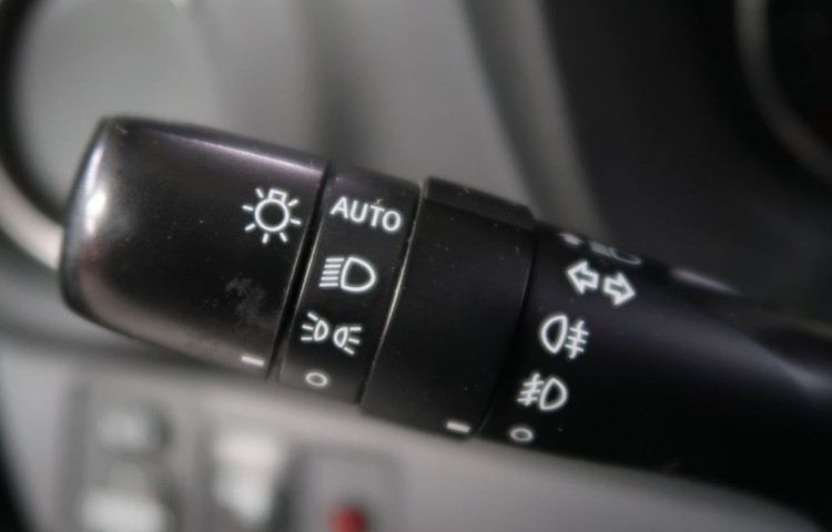 Toyota Yaris 1.3VVT-i,CZ,1Maj,Style