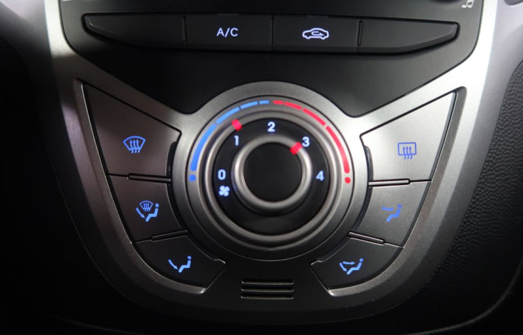 Hyundai ix20 1.4CVVT,CZ,1Maj,manuál