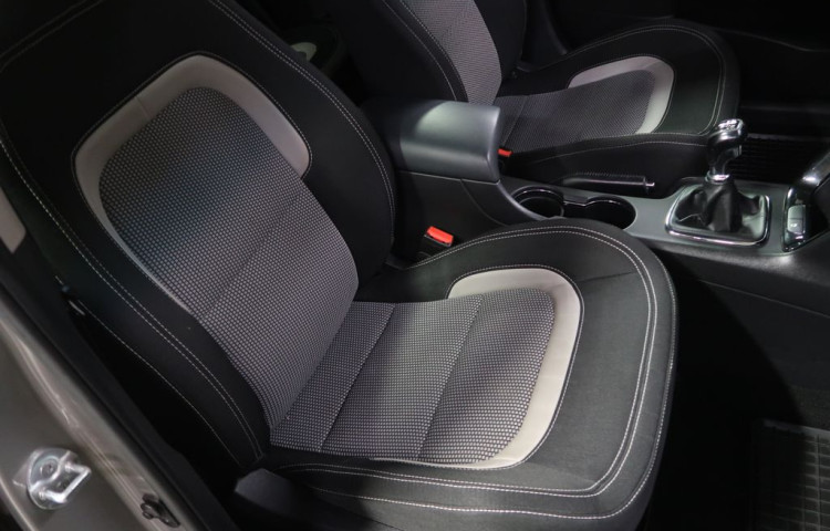 Kia Ceed 1.4CVVT,CZ,manuál