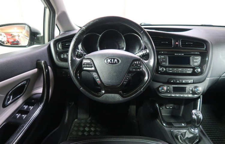 Kia Ceed 1.4CVVT,CZ,manuál