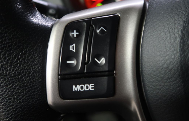 Toyota Yaris 1.3VVT-i,CZ,manuál
