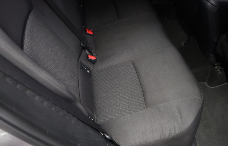 Toyota C-HR 1.2T,CZ,1Maj,manuál,Comfort