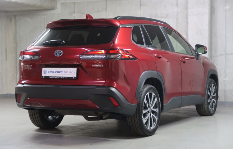 Toyota Corolla Cross 2.0Hybrid,CZ,1Maj,Style,4x4