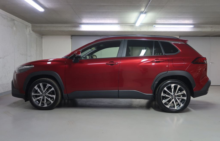 Toyota Corolla Cross 2.0Hybrid,CZ,1Maj,Style,4x4