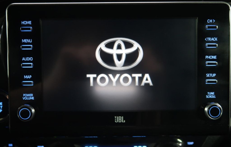 Toyota Hilux 2.8D4D,CZ,IvnisibleJBL,AT,4x4