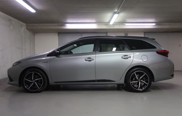 Toyota Auris 1.8Hybrid,CZ,Comfort,AT