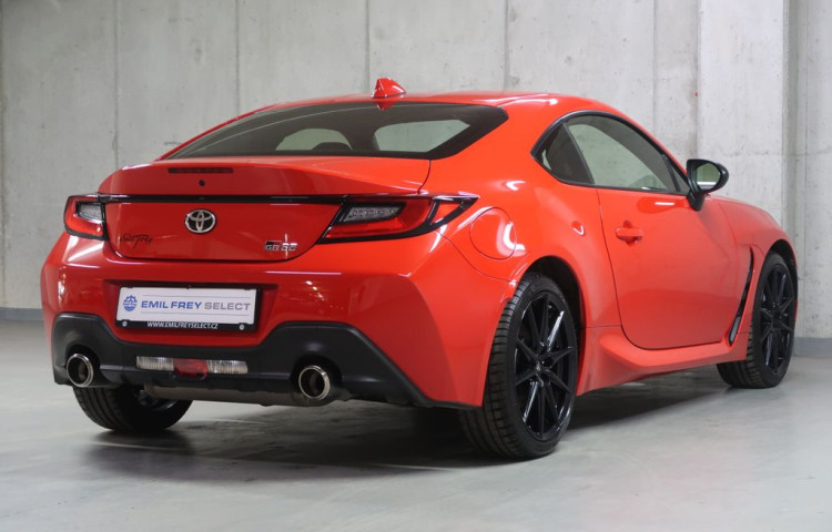 Toyota GR86 2.4Boxer,CZ,Executive,manuál