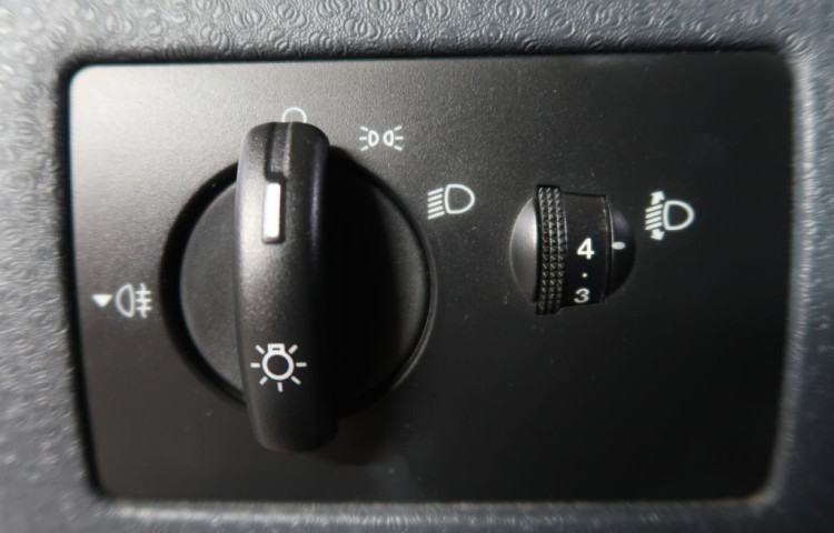 Ford Fusion 1.4i,CZ,Manuál