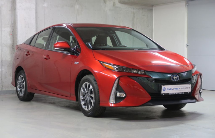Toyota Prius 1.8PHEV,CZ,AT