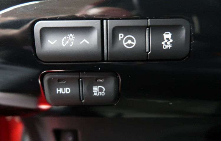 Toyota Prius 1.8PHEV,CZ,AT