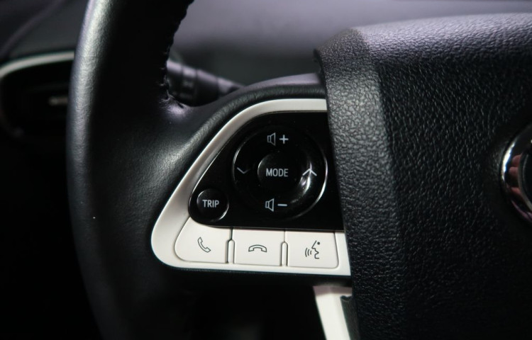 Toyota Prius 1.8PHEV,CZ,AT