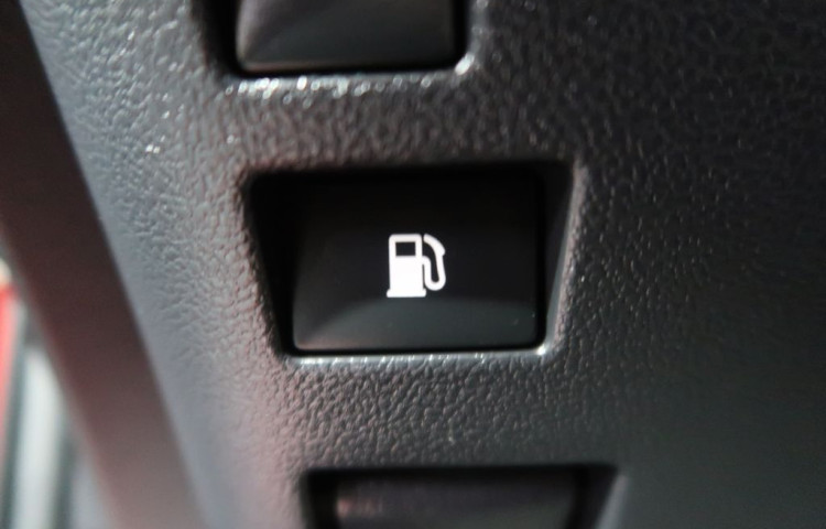 Toyota Prius 1.8PHEV,CZ,AT