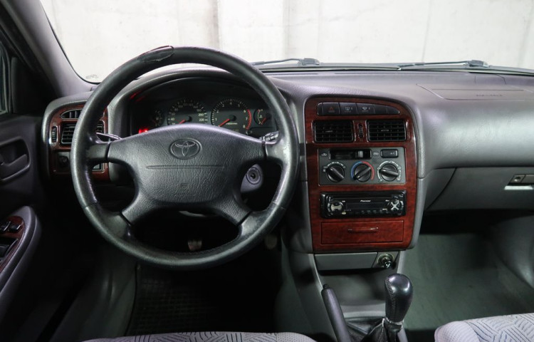 Toyota Avensis 1.8VVT-i,Manuála,81kW