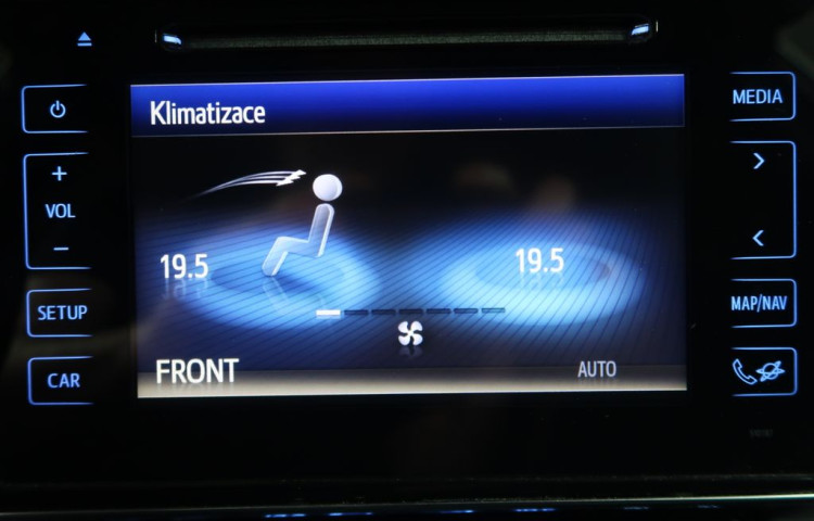 Toyota Corolla 1.6VVT-i,CZ,1Maj,Comfort
